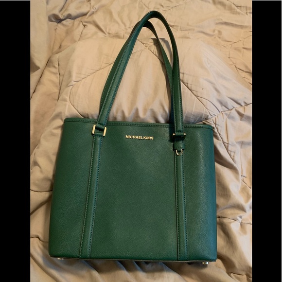 hunter green purse